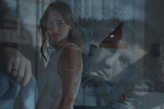 M jak miłość, odcinek 1934: Paweł obejrzy ostatnie nagranie zmarłej Franki pół roku po jej śmierci. Tym razem zrobi to z Agnes