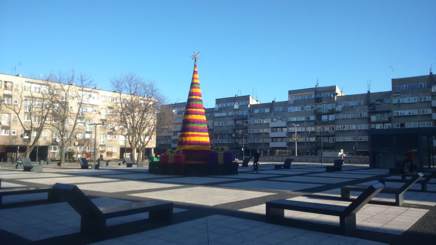 Choinka na placu Nowy Targ