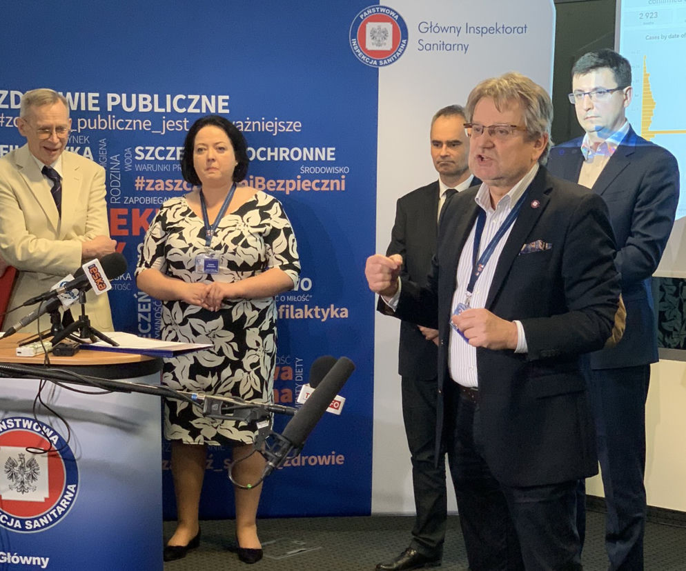 Szef GIS  Jarosław Pinkas przedstawił ważne informacje dotyczące koronawirusa w Polsce. 