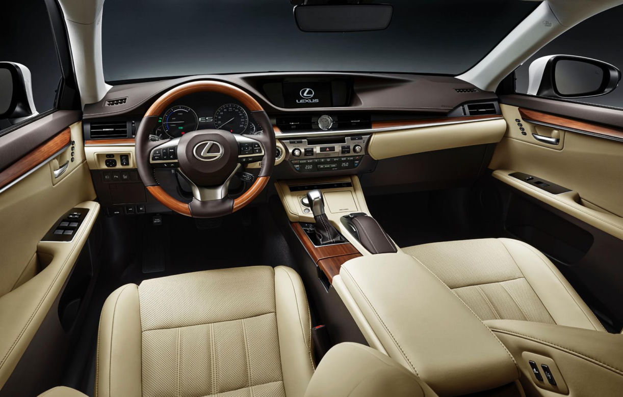 Lexus ES 200 - lifting 2016