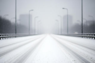 Łomża sparaliżowana. Co zaskoczyło kierowców w środku zimy?