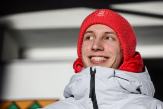 Kacper Tomasiak wicemistrzem świata! Fenomenalne skoki. Pokonał go tylko znakomity Austriak