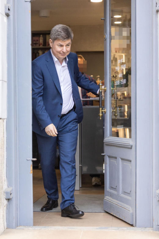 Minister Grabiec zrobił się na bóstwo