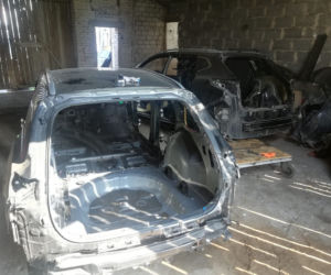 Zlikwidowano dwie dziuple pod Warszawą, odzyskano mazdę i trzy toyoty