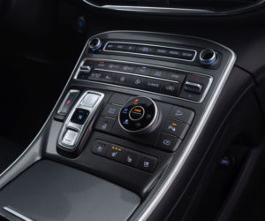 Hyundai Santa Fe (2022)