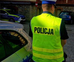 Dramat na szpitalnym parkingu. Młody kierowca potrącił pieszego. Nie żyje 58-latek