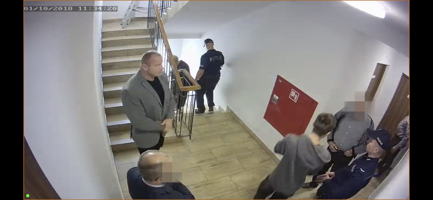 Pudzian odbił swoje pół hotelu