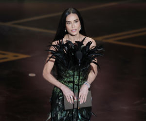 Demi Moore zachwyciła w kreacji na Oscarach. Nie wygląda na 63 lata