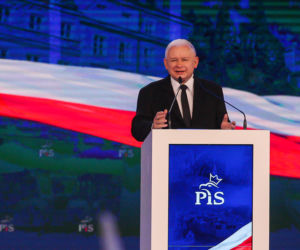 PiS pokazał żony