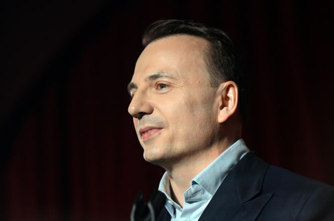 Łukasza Gibała zaczął oszczędności w Krakowie. Nie będzie bankietu po ślubowaniu