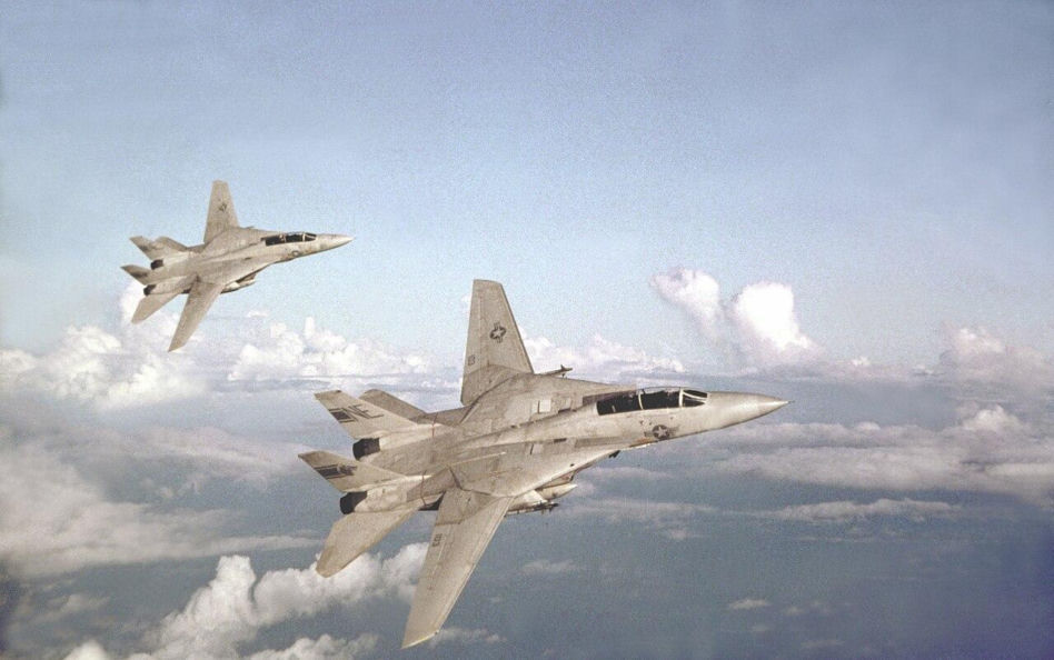 Koniec legendy F-14 Tomcat w Iranie? Zdjęcia satelitarne potwierdzają zniszczenie „perskich kotów”
