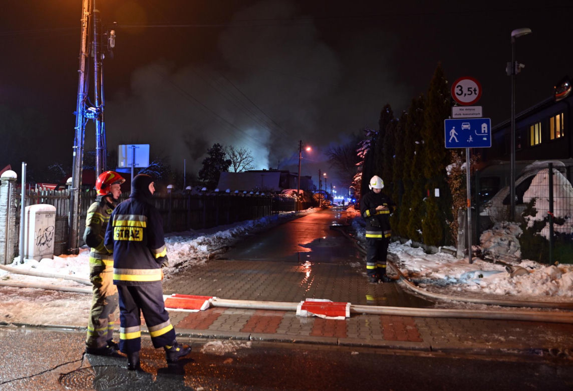 Pożar hali magazynowej w Skawinie