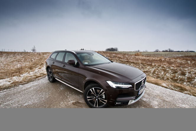 Volvo V90 Cross Country