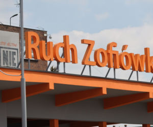 Wstrząs w kopalni Zofiówka. Ratownicy szukają górników