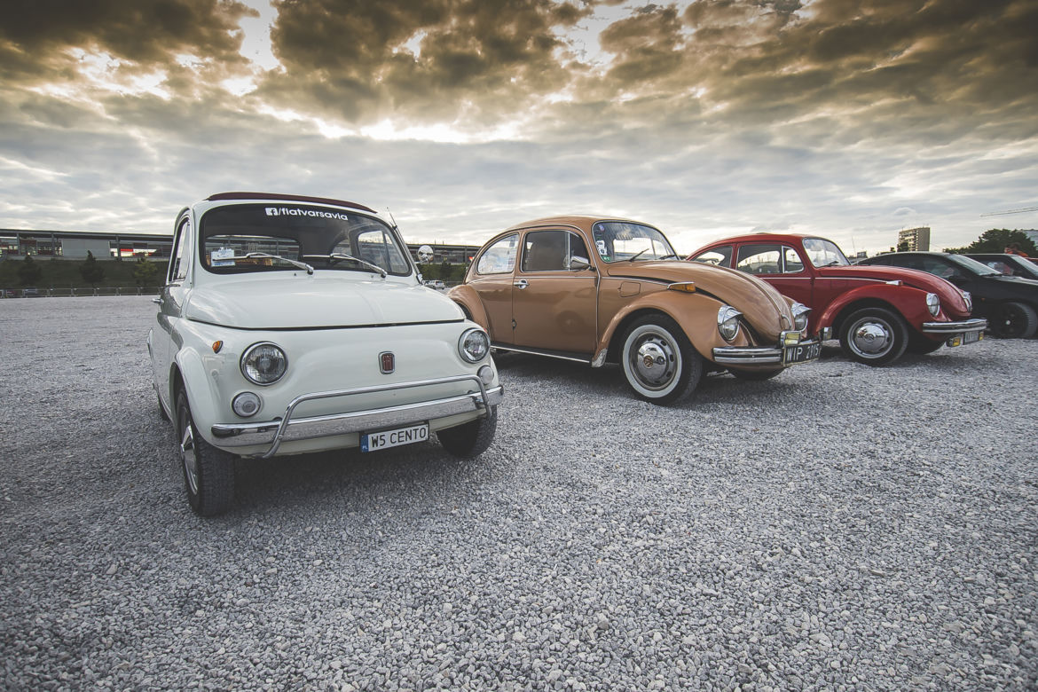 Spotkanie Youngtimer Warsaw pod PGE Narodowym