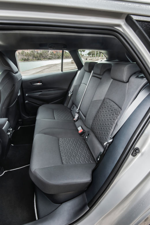 Toyota Corolla Touring Sports 2.0 Hybrid Dynamic Force 180 KM e-CVT