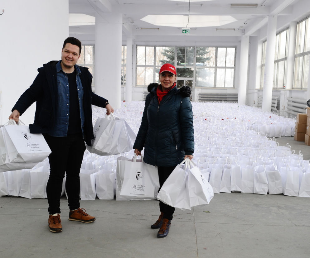 Rozdaliśmy świąteczne paczki potrzebującym. Nie brakowało wzruszeń