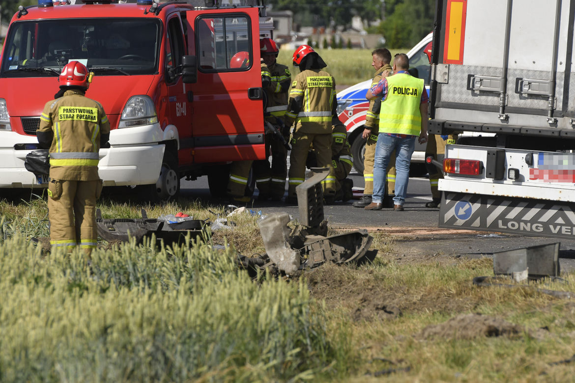 Wypadek w Elżbietowie. Zginęły dwie rodziny 