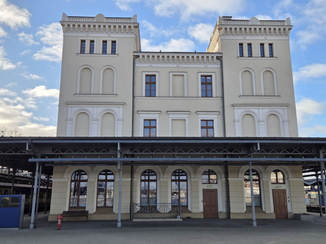 Kiedyś straszył pasażerów, a teraz jest chlubą miasta! Tak zmienił się dworzec PKP w Bydgoszczy