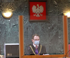 Niesłusznie skazany za potrójne morderstwo, żąda 2 milionów odszkodowania