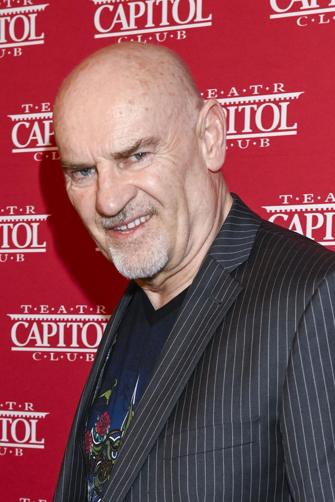 Gwiazdor "Na Wspólnej" zaatakowany przez fankę! "Niech pan już przestanie chlać"!