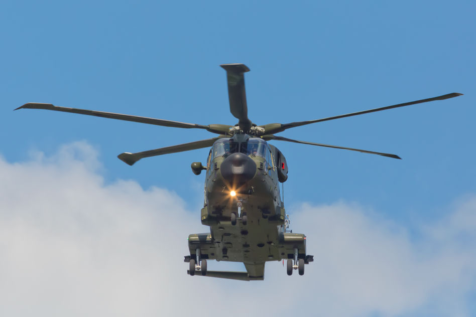AW101