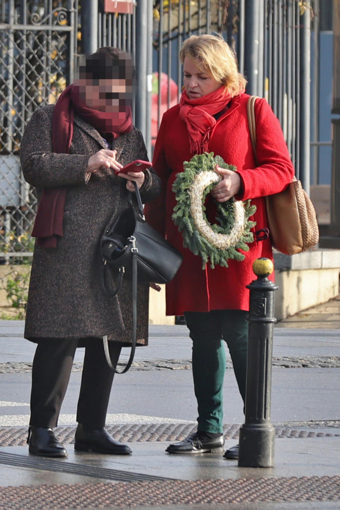 Katarzyna Bosacka w parku