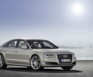 Audi A8 lifting 2014