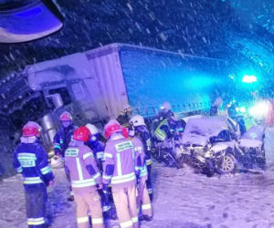 Surowe. 16-letnia Wiktoria potrzebuje krwi! Walczy o życie po wypadku, w którym zginęły dwie osoby