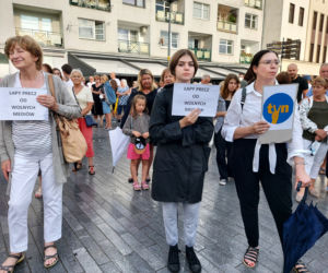 Opole przeciwko lex TVN. Protest na pl. Wolności [10.08.21 r.]