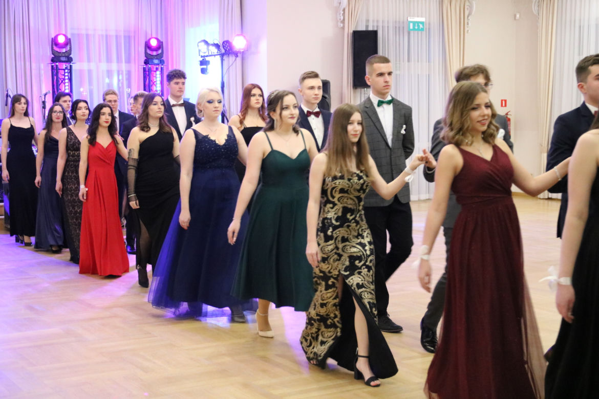 Studniówka Zespółu Szkół Nr 1 im. Ambrożego Towarnickiego