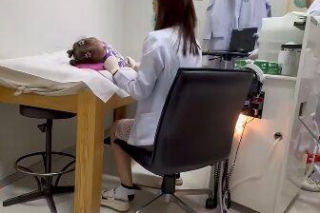 Dramat w rodzinie słynnych pięcioraczków. Dominika Clarke zalała się łzami. „Słowo operacja mnie przeraża”