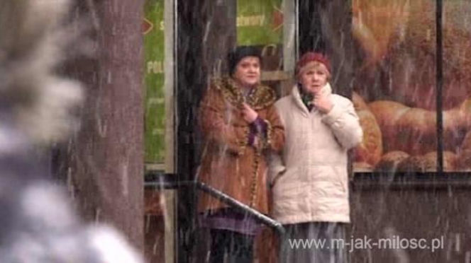 M jak miłość. Zośka Kisielowa (Małgorzata Różniatowska), Barbara Mostowiak (Teresa Lipowska)