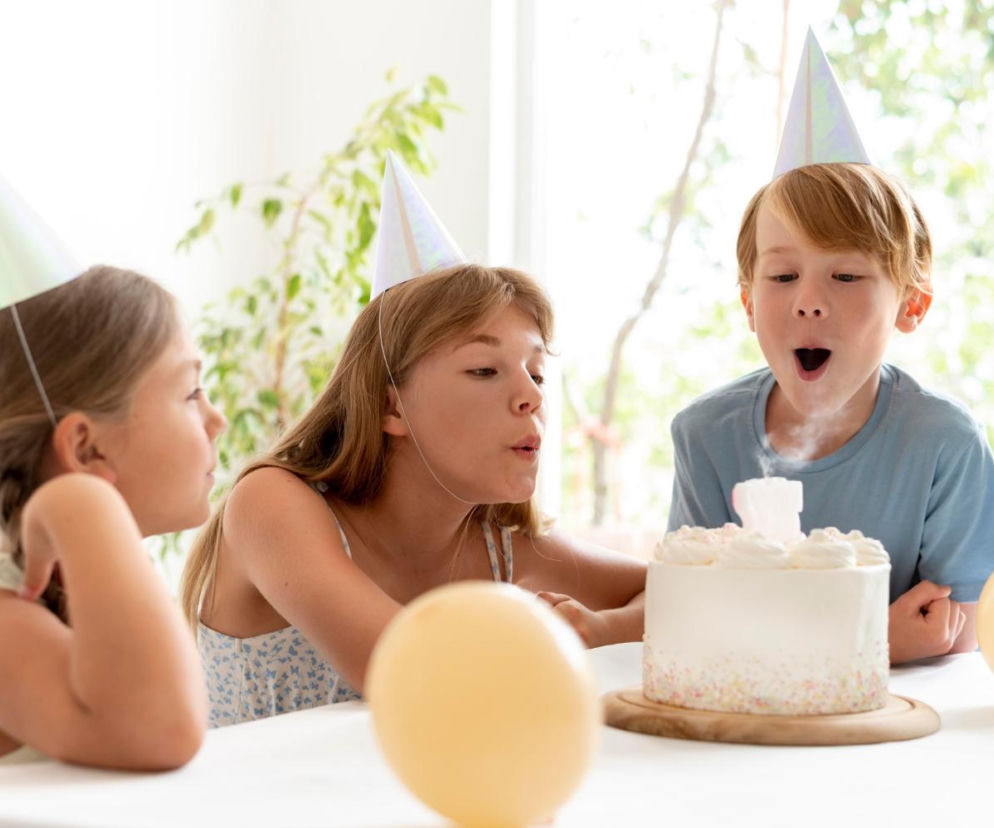 Jak zorganizować tanie urodziny dla dziecka? Poznaj sposoby na świętowanie bez rujnowania domowego budżetu