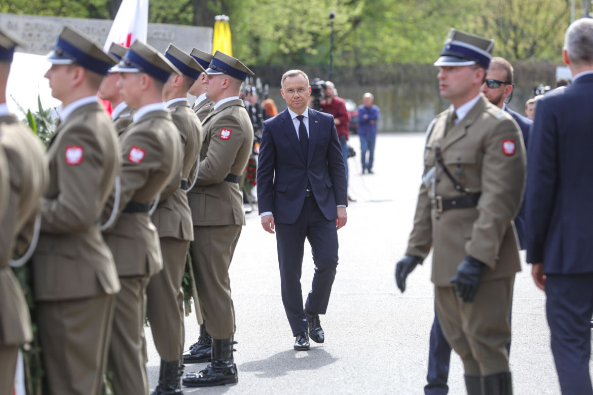 Prezydent upamiętnił ofiary katastrofy smoleńskiej
