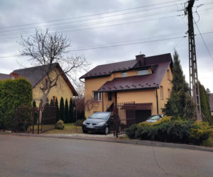 Dariusz A. ( 47 l.) pociął żonę Celinę mieczem samurajskim a potem sam się na niego nadział
