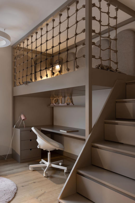 Mieszkanie w tonacji taupe - projekt Tatewik Caturowa 
