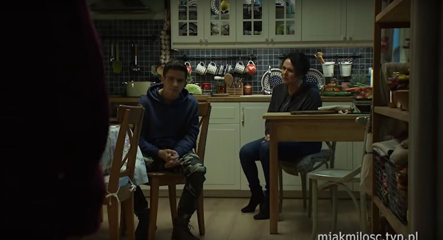 M jak miłość, odc. 1508: Marysia (Małgorzata Pieńkowska), Mateusz (Krystian Domagała), Lilka (Monika Mielnicka)
