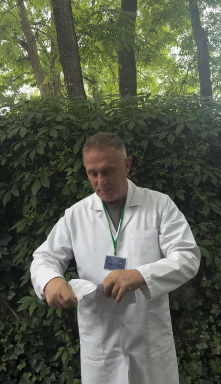 M jak miłość, Artur (Robert Moskwa)