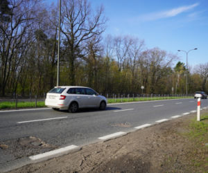 Drogowcy wyremontują dziurawy wlot do Warszawy. Do tej pory nie było na to pieniędzy 