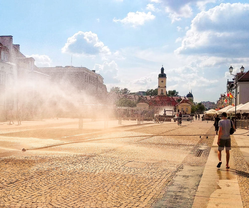 Żar leje się z nieba. Ostrzeżenia pierwszego i drugiego stopnia. Ne termometrach 32°C