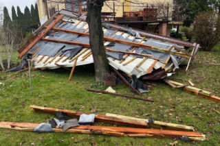 W powiecie zamojskim mocno wiało. Silny wiatr spowodował wiele szkód