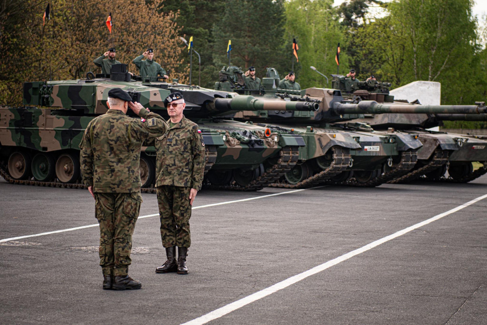Czołgi Leopard, Abrams i K2 w Świętoszkowie