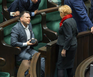 Sławomir Mentzen na zakupach w galerii