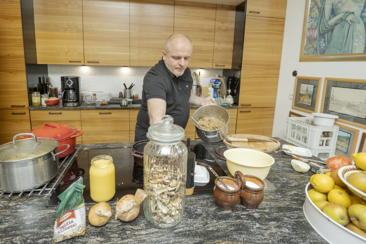Paweł Kowal. Mistrz kaszotto z grzybami