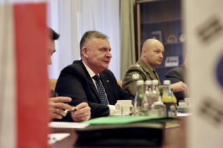 Polonizacja czołgów K2 i wyrzutni Homar-K. Wiceminister Bejda spotkał się z Ambasadorem Korei