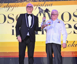 Wałęsa, Doda i Najman z żoną na gali Osobowości i Sukcesy