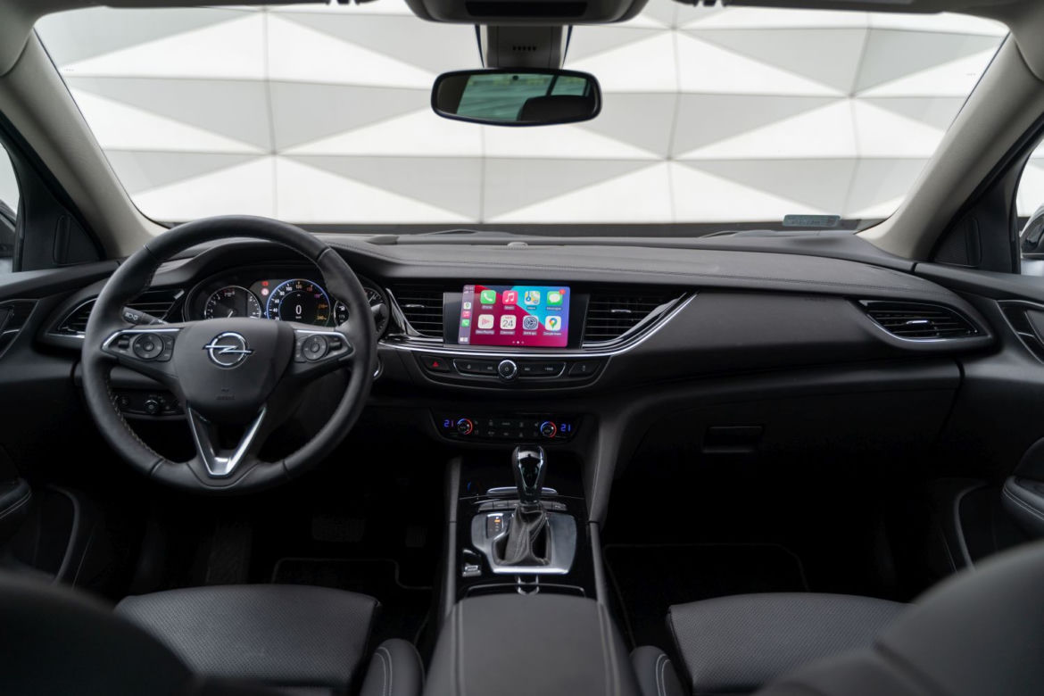 Opel Insignia Grand Sport 2.0 Turbo 200 KM AT9 Business Elegance