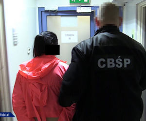 Akcja CBŚP: Rozbito gang, który wywoził kobiety za granicę. Judith i jej pobratymcy zarabiali na cudzym nierządzie [ZDJĘCIA]