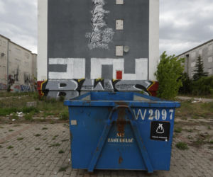 „Czarnobyl” Warszawy zniknie z mapy. „Smród, fetor i grzyb”. Tak wyglądało życie w „13 dzielnicy”